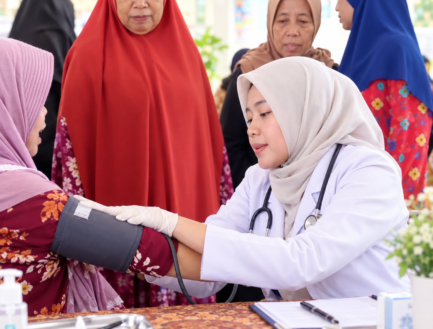 Bakti Sosial Kesehatan Gratis Diikuti 50 Lansia